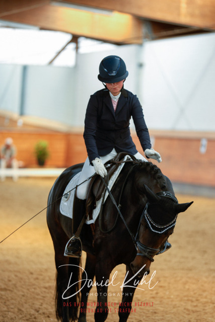 _62_7327 | Turniersportfotografie; Pferdefotografie; Dressurfotografie