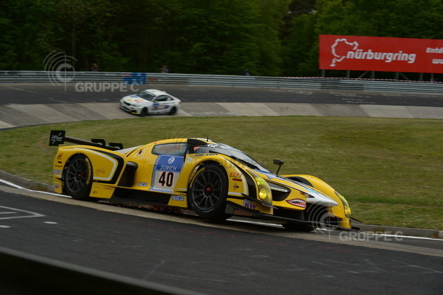 Motorsports / 24 Stunden Nürburgring 2015, Nürburgring-Nordschleife, GER | Ken Dobson, Jeff Westphal, Thomas Mutsch, Franck Mailleux - Realisiert mit Pictrs.com