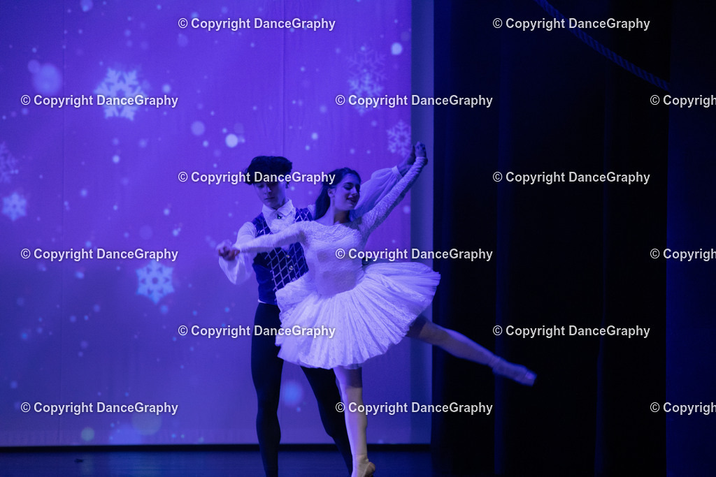 GPHY2440 | DanceGraphy - Realisiert mit Pictrs.com