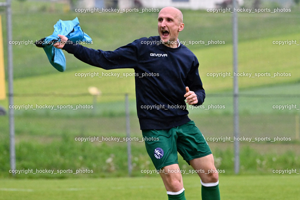 ASKÖ Köttmannsdorf vs. SV Dellach Gail | Jubel #99 Markus Gerhard Unterberger Dellach Gail, ASKÖ Köttmannsdorf vs. SV Dellach Gail, ASKÖ Köttmannsdorf vs. SV Dellach Gail am 15.05.2024 in Köttmannsdorf (Sportplatz Köttmannsdorf), Austria, (Photo by Bernd Stefan)