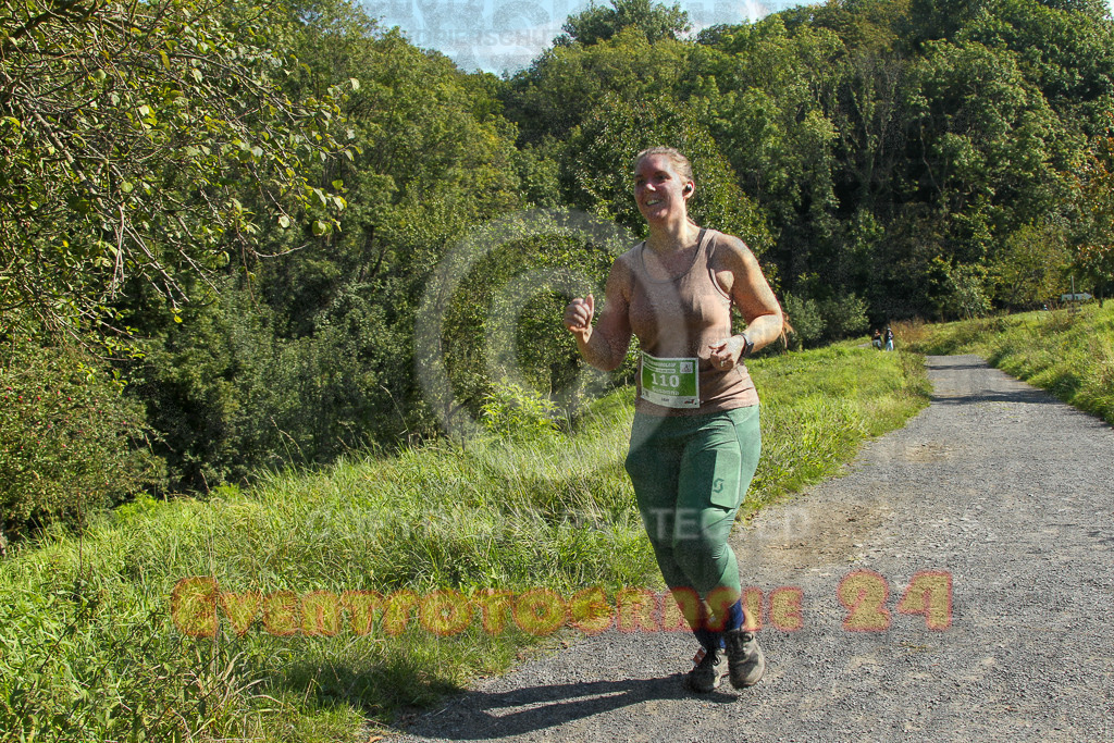 240915_1217_EV4_7121 | Sportfotografie im Rhein-Sieg Kreis, Köln, Bonn, NRW, Rheinland Pfalz, Hessen, etc. Unser Tätigkeitsfeld umfasst den Laufsport vom Volkslauf über den Marathon, Duathlon, Triathon bis zum Ultralauf wie Kölnpfad Ultra oder Schindertrail.