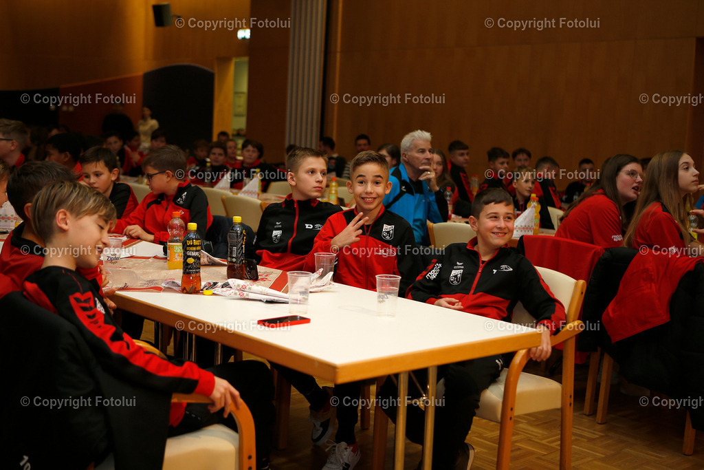 ASKOEOEDTWEIHNACHTSFEIERNACHWUCHS_41 | bilder, linz, photo, foto, fussball, sport, fotolui, bundesliga