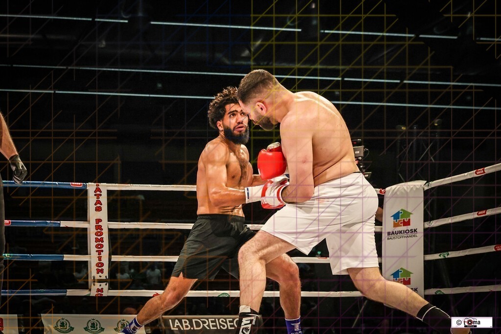 BoB 2026 Elhessaini vs. Abdul-Malak-31 | professionelle Sport- und Eventfotografie von Tomafocus – dynamische Bilder, emotionale Momente und hochwertige Aufnahmen für jeden Anlass. - Realisiert mit Pictrs.com