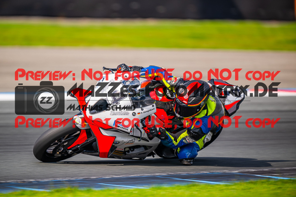 MaZZes_Fotomatrix_20230818_6007705_7013 | PRO SUPERSTOCK