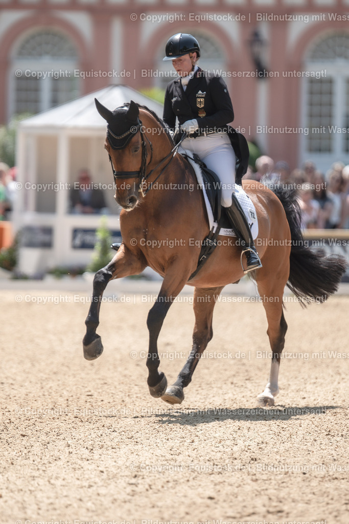 20230527_01_GP-Kür-Tour_0225 | equistock