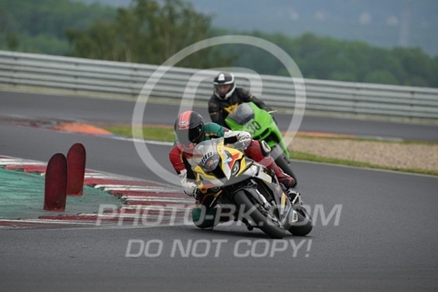 2024_05_24_PBK_14670 | Sportfotografie; SlowMotion; Video; Rennstrecke; Hafeneger; Speer; Racing; RSE; BMW; CBO; Trackday; Motorsportarena; Hockenheimring; Brno; Most; Barcelona; Valencia