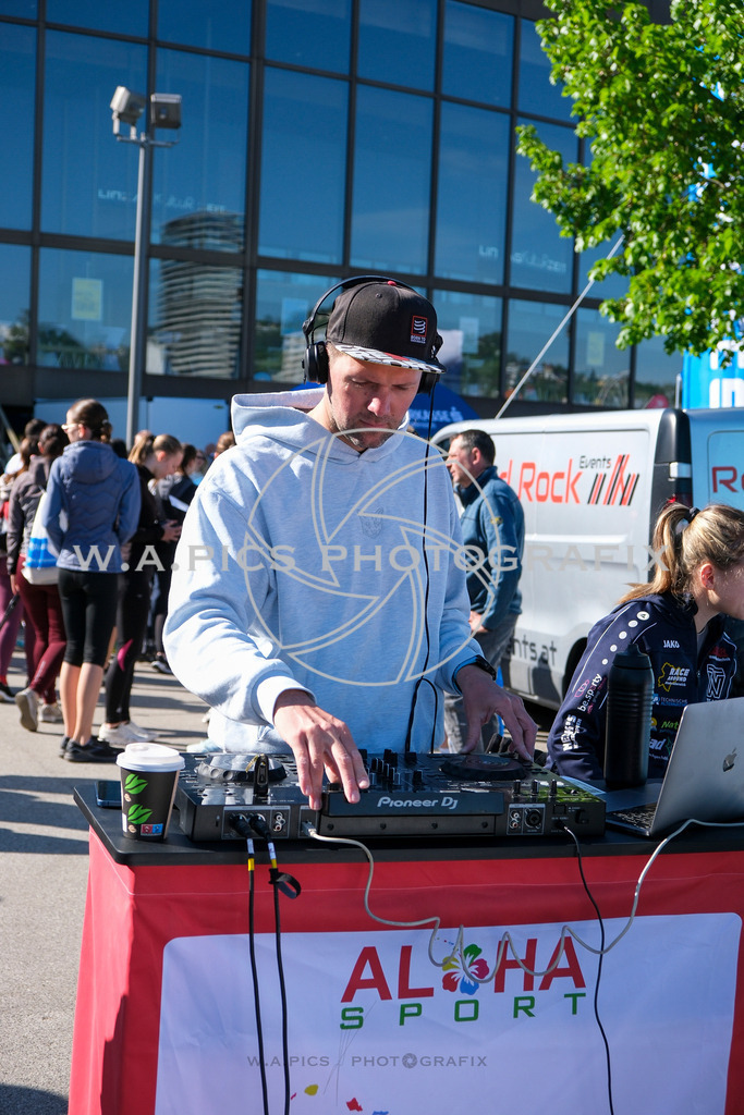 ..... | LINZ,AUSTRIA,27.April 24, Int. 3 Brückenlauf Linz  , Image shows: Photo: WAPICS / Michael ring