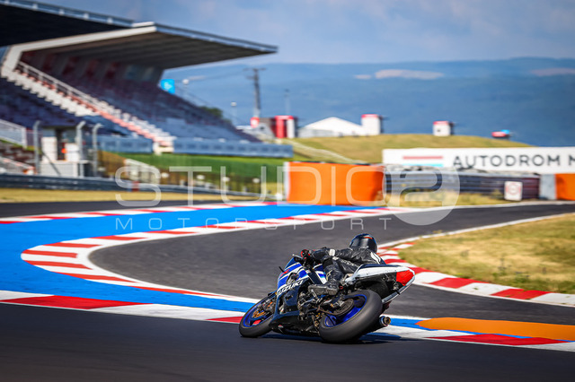0098-260702MM-008_98 | Deine Full-Service-Agentur für ✔️Videoproduktionen und ✔️Motorsportfotografie Jetzt Angebot anfragen!