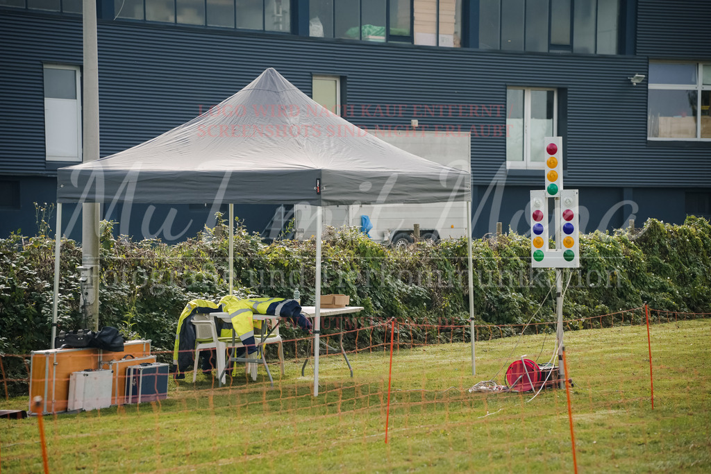 20250928_Hunderennen-346 | MuT (Mensch und Tier) mit Mona - Fotografie und Tierkommunikation - Realisiert mit Pictrs.com