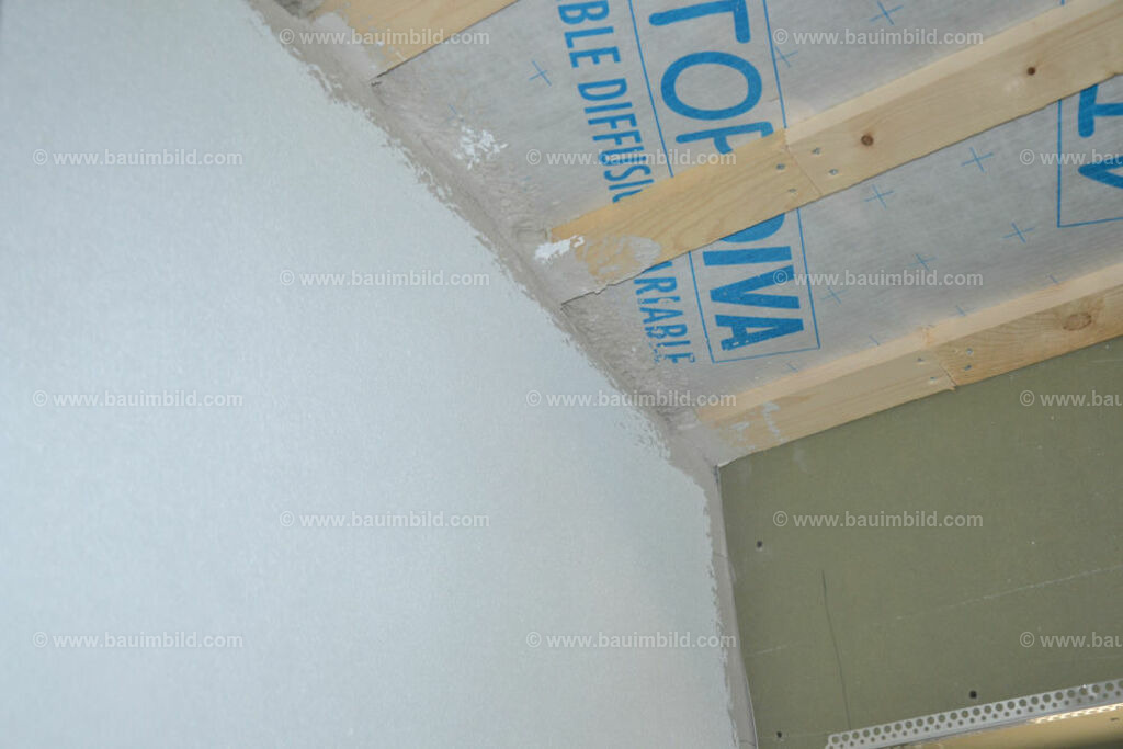 bib-lg20-malerarbeiten-0006 | Nach LV-Leistungsgruppen sortierte Detailfotos über den Bau eines Hauses. Alle Hausbau-Bilder direkt vom Urheber und Autor der Website Haus-Selber-Bauen.com