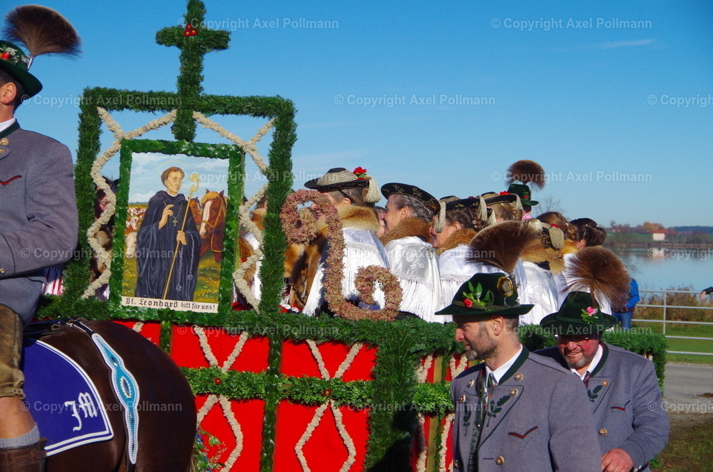 IMGP7571 | fotografiert von Axel PollmannLeonhardi Wallfahrt Benediktbeuern und Murnau, Fronleichnam, Fasching, Landschaft im Loisachtal und Benediktbeuern  - Realisiert mit Pictrs.com