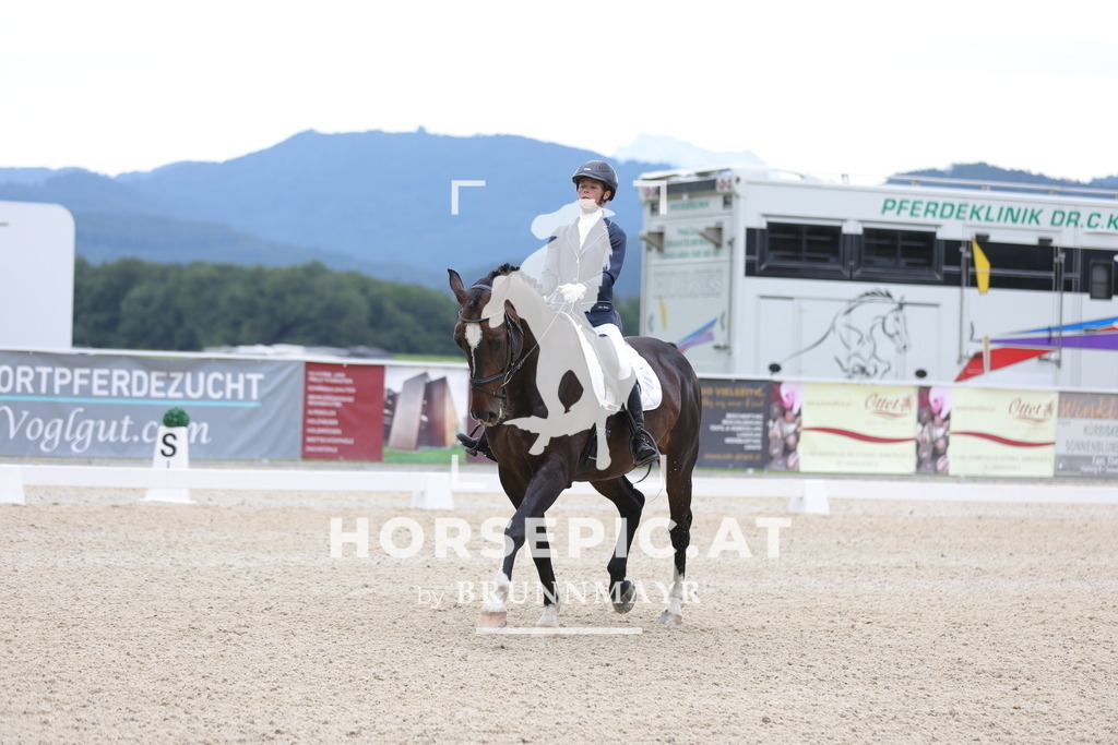 0P6A4555 | Willkommen bei Brunnmayr - Design & Fotografie – Ihrem Spezialisten für Reitturniere und Pferdeveranstaltungen in Oberösterreich, Salzburg und Bayern! Seit über 17 Jahren sind wir leidenschaftlich dabei.