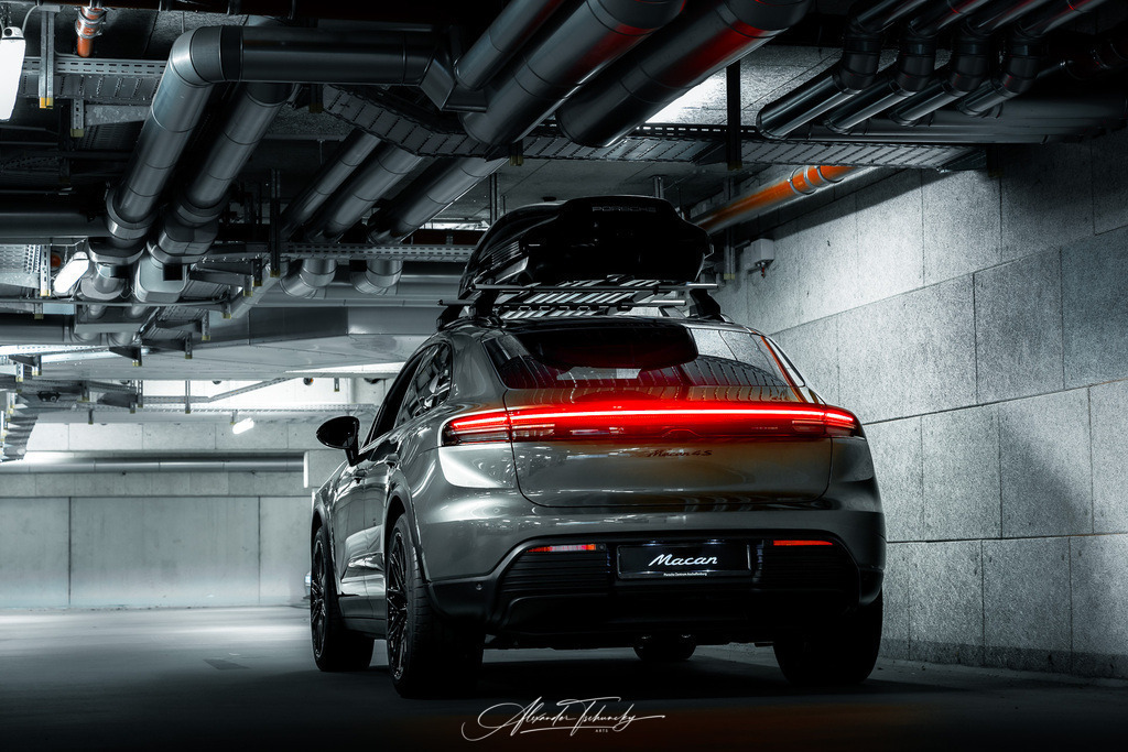 R6AT6658 _Alexander Tschuncky | Entdecken Sie die faszinierende Welt von Alexander Tschuncky Arts: Kreative Fotografie, atemberaubende Automobilkunst und hochwertiger Bilderdruck. Lassen Sie sich inspirieren! - Realisiert mit Pictrs.com
