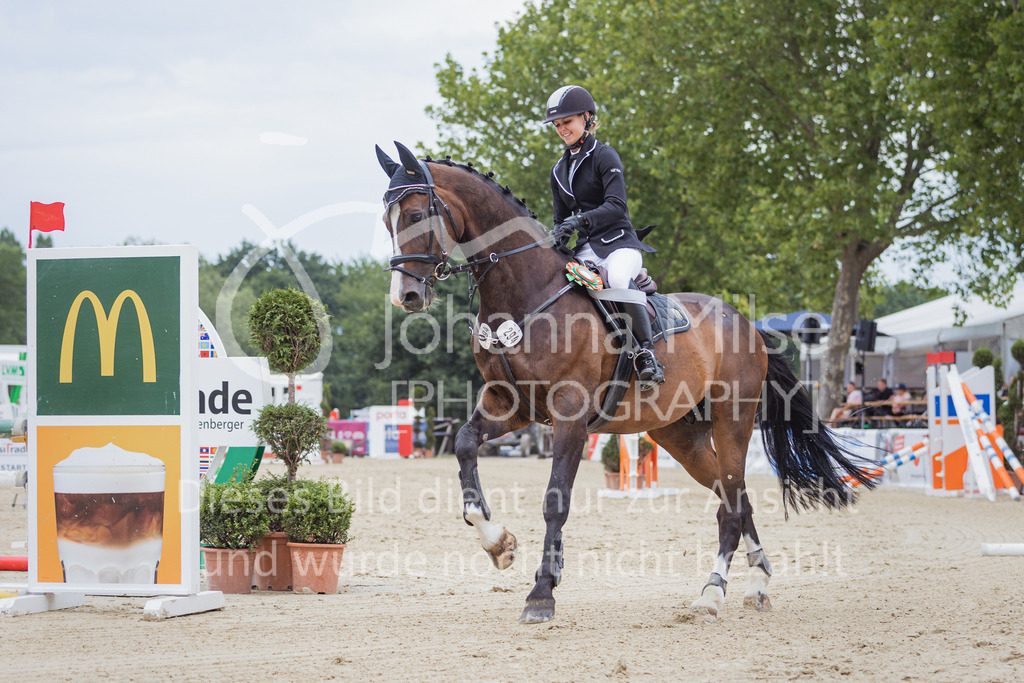 220729_BHO_RT_Stil-A_2-114 | Deine schönsten Turniermomente als professionelle Fotos! Entdecke hochwertige Pferdesport-Fotografie im Online-Shop. Jetzt Fotos finden & bestellen!