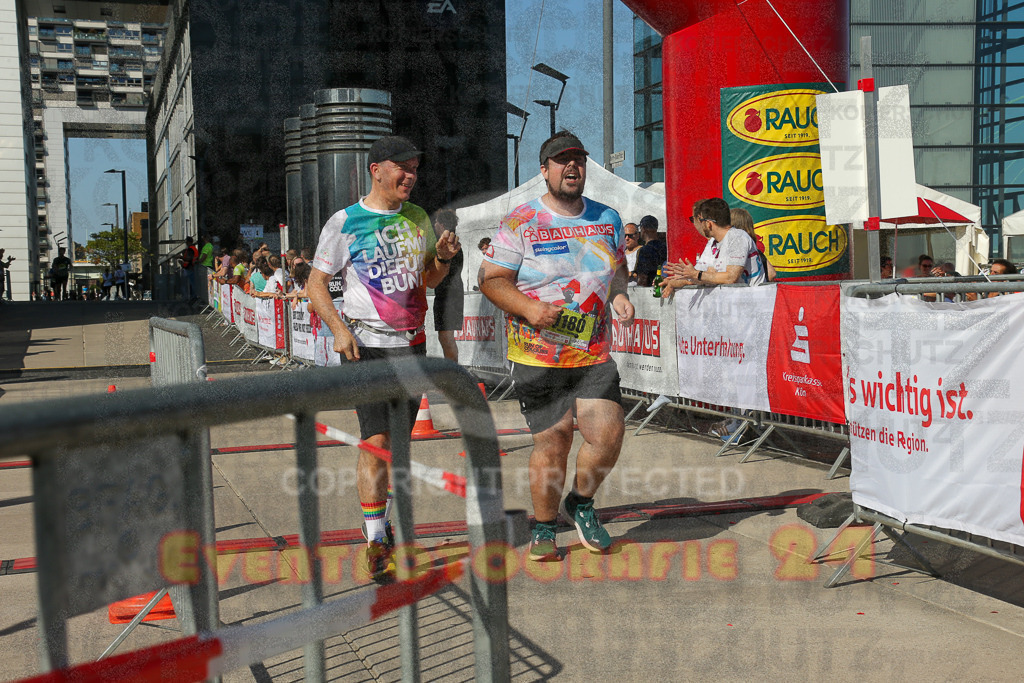 240921_1510_EX1_4505 | Sportfotografie im Rhein-Sieg Kreis, Köln, Bonn, NRW, Rheinland Pfalz, Hessen, etc. Unser Tätigkeitsfeld umfasst den Laufsport vom Volkslauf über den Marathon, Duathlon, Triathon bis zum Ultralauf wie Kölnpfad Ultra oder Schindertrail.