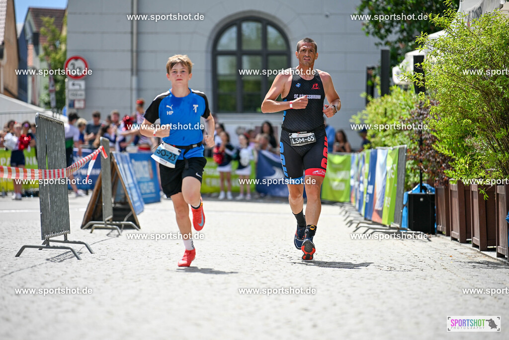 SZI_6586 | Stadttriathlon Erding 2025. #yourpictrs #sportshot_your_pictrs @Sportshotphotography #stadttriathlonerding Copyright: www.sportshot.de