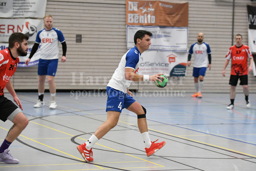 HC Deggendorf :  VfL Waldkraiburg   | Valentin Lotos  (HC Deggendorf  #4) - Realisiert mit Pictrs.com