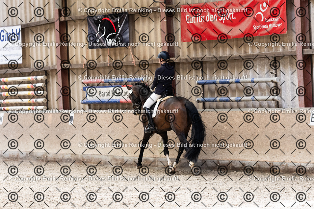 CL5A1540 | Emilia Reinking Fotografie - Realisiert mit Pictrs.com