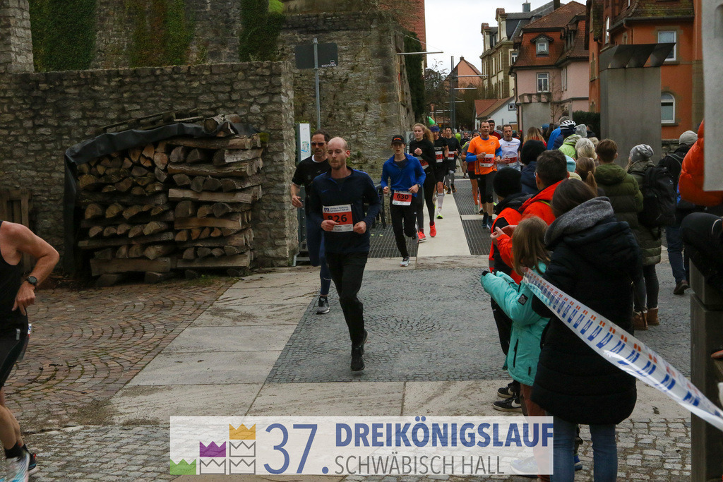 VR Bank Hauptlauf 10000m | 3 Koenigslauf 2023 - Realisiert mit Pictrs.com