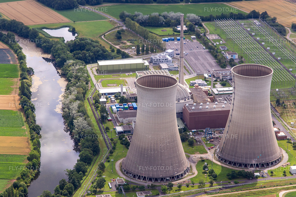 Luftbild: Abgeschaltetes Kernkraftwerk Grafenrheinfeld der Preussenelektra GmbH vor der Sprengung der Kühltürme in Grafenrheinfeld im Bundesland Bayern in Deutschland. Foto: IMG_141949.jpg vom 07.07.2024 durch Werner Riehm/FLY-FOTO.deWWW.PREUSSENELEKTRA.DE
