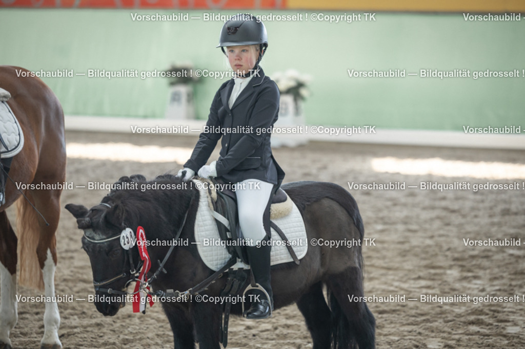 _D5A8906 | Emotionale Pferde- & People-Fotografie rund um Heidelberg, Leimen & Umgebung. Natürliche Fotos von Pferd, Mensch & Familie. Jetzt Termin sichern!