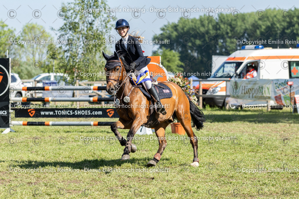 CL5A7063 | Emilia Reinking Fotografie - Realisiert mit Pictrs.com