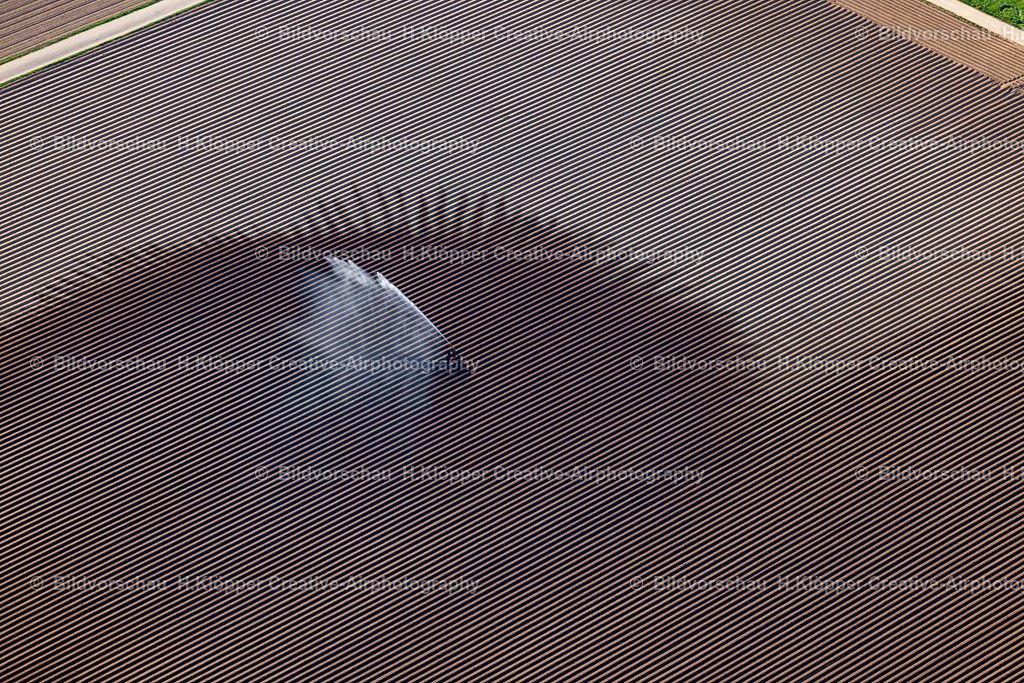 Luftbilder Schwalmtal-9969 | Luftbild Kreisförmige Bewässerung auf landwirtschaftlichen Feldern in Schwalmtal - Realisiert mit Pictrs.com