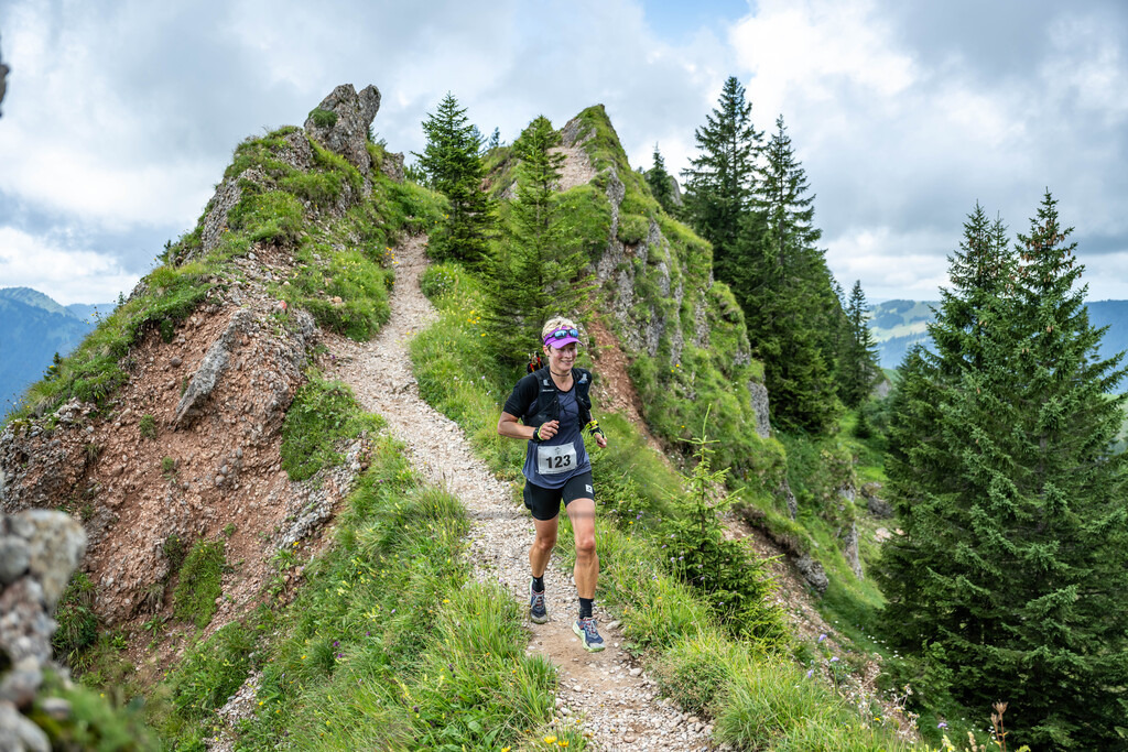 35. Gebirgsmarathon | 35. Gebirgsmarathon 2024 am 03.08.2024 in Immenstadt. Einer der anspruchsvollsten​und ältesten Bergläufe​Deutschlands im Naturpark Nagelfluhkette!(Foto: Dominik Berchtold/www.dberchtold.com)Instagram: @d_berchtold_foto 
