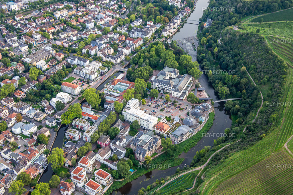 PK Parkhotel Kurhaus http://www.parkhotelkurhaus.com/ | Luftbild: PK Parkhotel Kurhaus http://www.parkhotelkurhaus.com/ in Bad Kreuznach im Bundesland Rheinland-Pfalz in Deutschland. Foto: IMG_138319.jpg vom 03.09.2023 durch ©2025 Werner Riehm fly-foto.de/copyright - Realisiert mit Pictrs.com