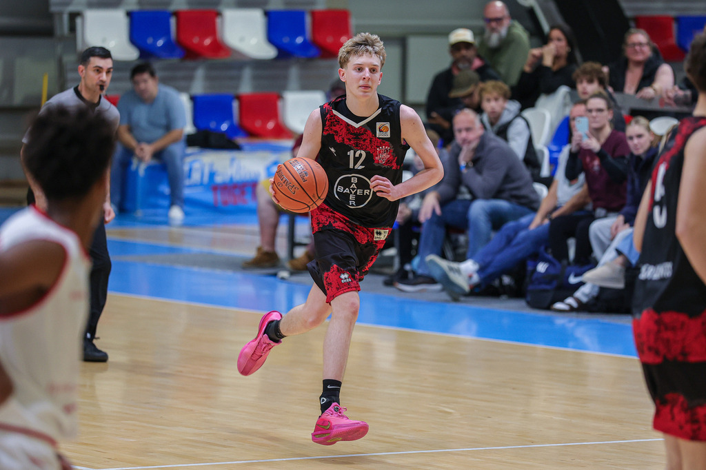 JBBL BAYER GIANTS @ BBV Rheinstars Köln-97 | Fotos von Basketballspielen aus dem Raum NRW fotografiert von Gero Mueller-Laschet und Daniel Schaefer - Realisiert mit Pictrs.com