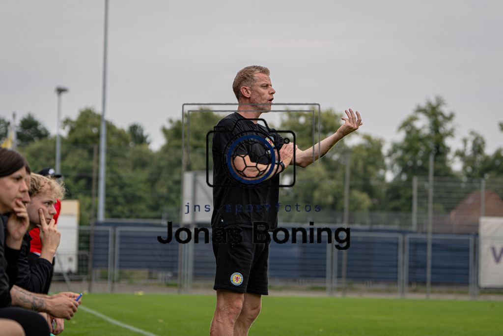 Fußball I Herren I Saison 2026-2027 I Testspiel I Eintracht Braunschweig U23 - Blumenthaler SV I 0332 | jns.sportfotos - Realisiert mit Pictrs.com