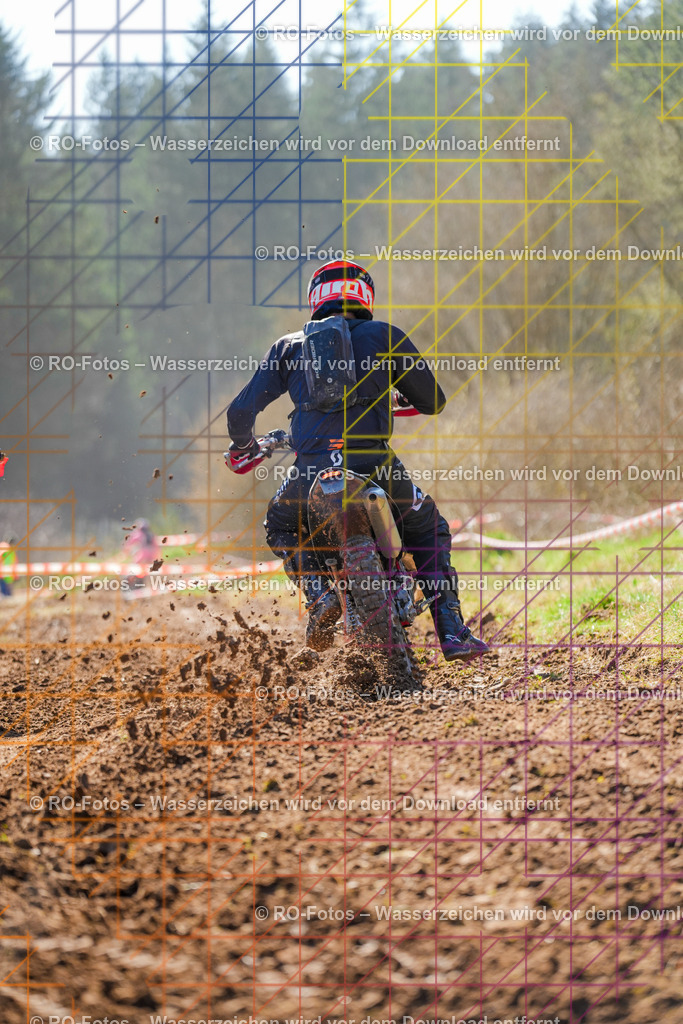 3 Lauf Mernes-841 | Sportfotografie von RO-Fotos: Motorsport, Motocross, Enduro, Laufveranstaltungen und Triathlon. Professionelle Fotos von Sportlern und Events. - Realisiert mit Pictrs.com
