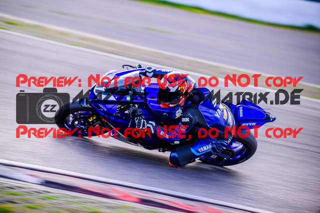 MaZZes_FotoMatrix_240901_6021986_3344 | R7