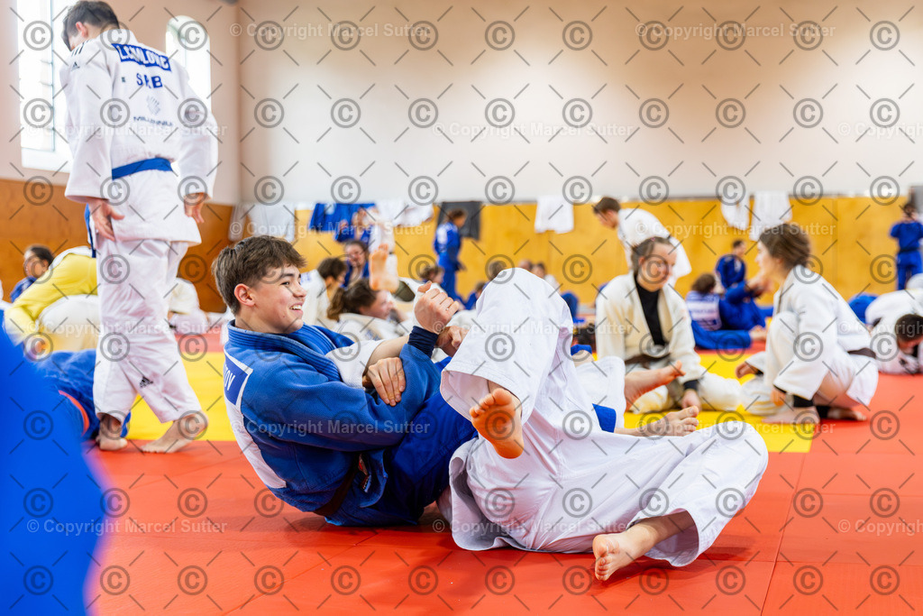 20260404-120647-_G2A6433-MarcelSutter | Finde und bestelle deine Sport- und Eventfotos in höchster Qualität. Professionelle Aufnahmen von Wettkämpfen, Veranstaltungen und Outdoor-Events – schnell und einfach online bestellen. - Realisiert mit Pictrs.com