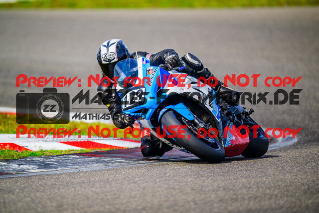 MaZZes_FotoMatrix_240911_6007705_4154 | WEISS