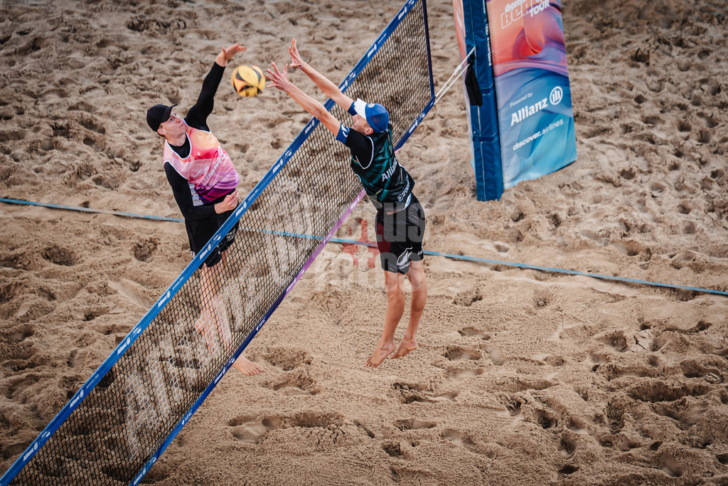 Beachvolleyball | Männer | Allianz German Beach Tour 2025 | Tourstop Berlin | 23.08.2025 | v.l. Philipp Huster gegen Tilo Rietschel