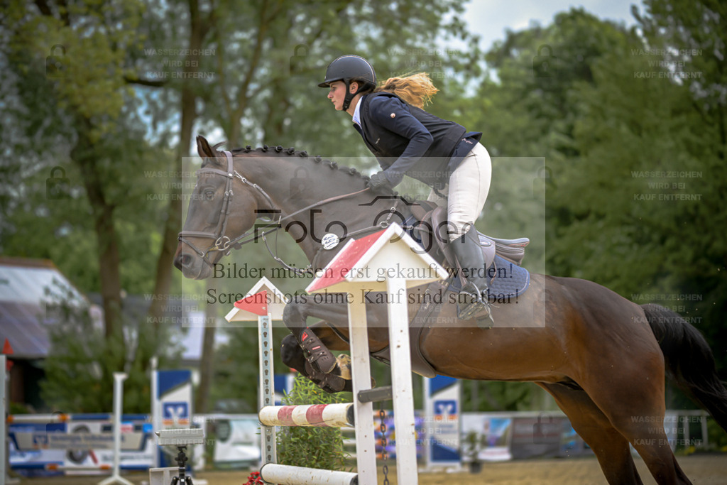 20240505-DOS_9929 | Entdecke hochwertige Reitturnierfotos von Foto Oger. Professionell, emotional und authentisch – jetzt Lieblingsmomente im Shop bestellen. - Realisiert mit Pictrs.com