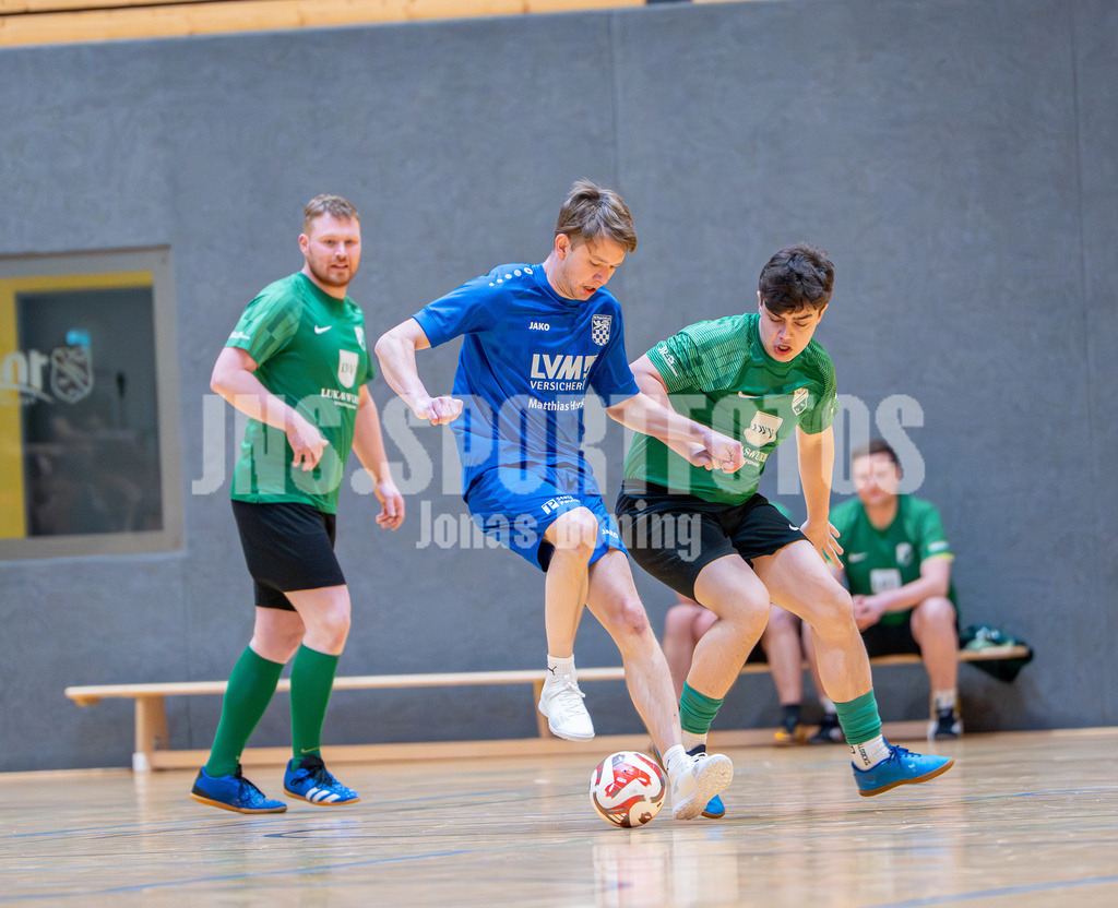 Sportler gegen Hunger I 3. Herren TuS Lutten I 0942 | jns.sportfotos - Realisiert mit Pictrs.com