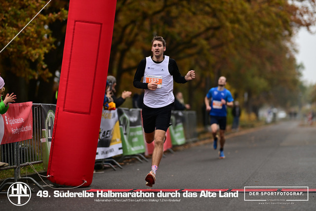 Süderelbe Halbmarathon 2025 I 09.11.2025 I Fotograf_DerSportfotograf.I 00526 | Der Sportfotograf. - Realisiert mit Pictrs.com