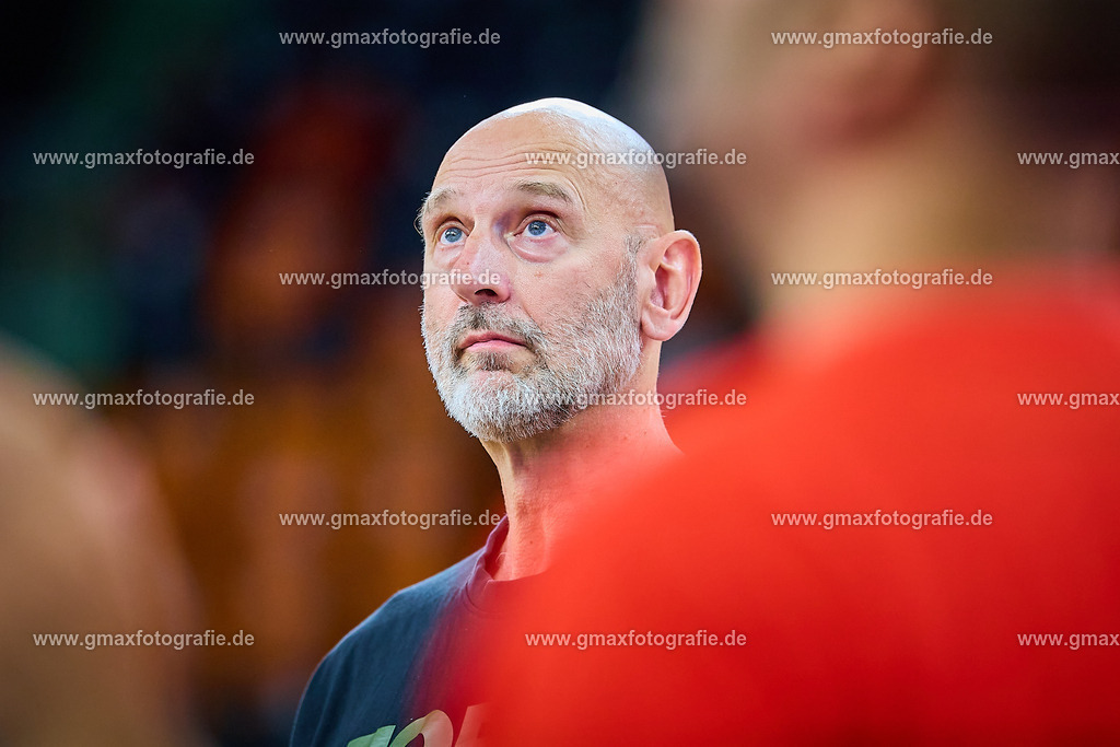 GER, ratiopharm ulm gegen FC Bayern, Basketball, 2. PlayOff, Finale, EasyCredit Bundesliga, Spielzeit 2024/2025, 18.06.2025 | Portrait, Portraet, Freisteller von Emilio Kovacic (FC Bayern, Player Development)GER, ratiopharm ulm gegen FC Bayern, Basketball, 2. PlayOff, Finale, EasyCredit Bundesliga, Spielzeit 2024/2025, 18.06.2025Foto: Eibner-Pressefoto/Gerald Oelze-de Stoppany