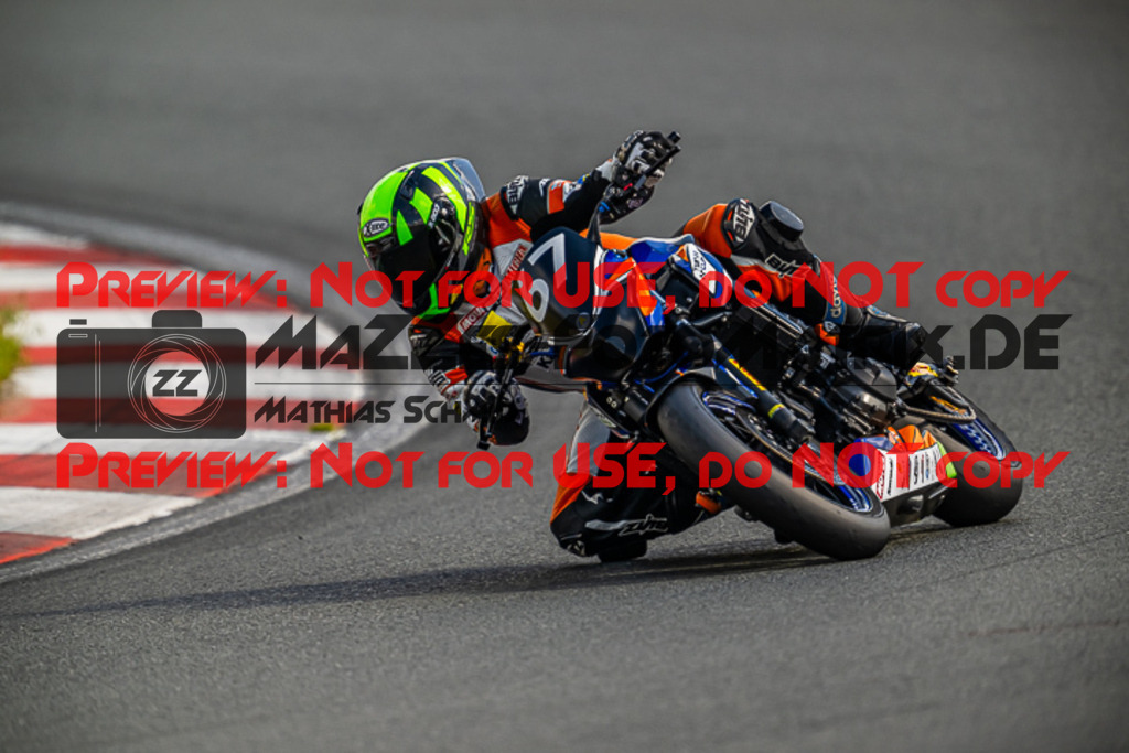 MaZZes_FotoMatrix_220522_5714 | Fotograf Mathias Schmid
Sportfotograf,
Eventfotograf,
Hochzeitsfotograf,
Portraitfotograf