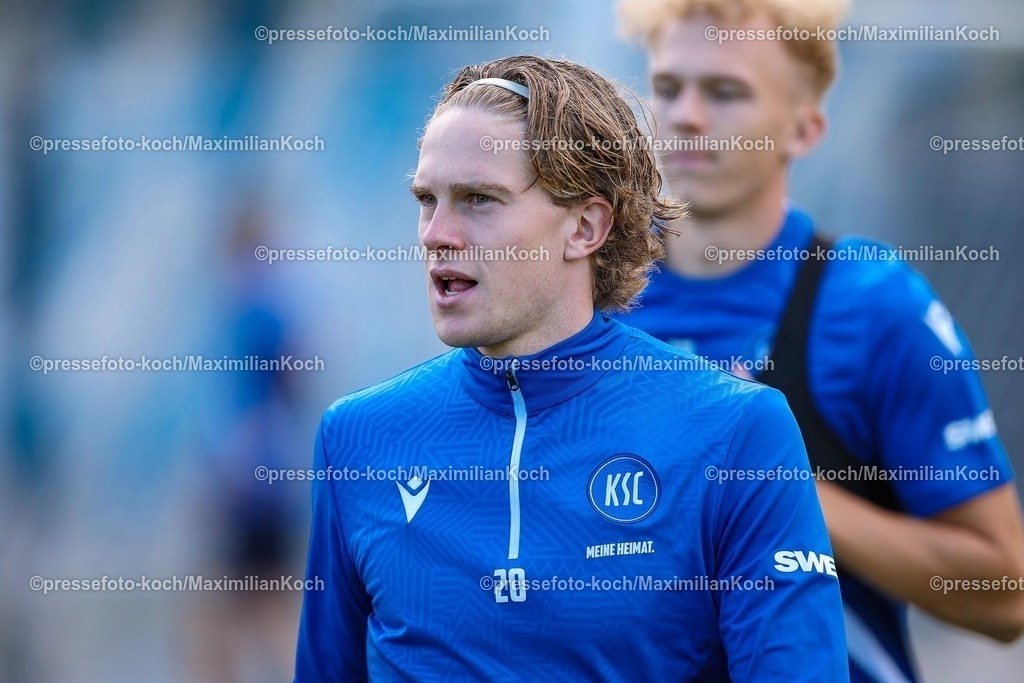 KSC02092502065 | 02.09.2025, Fußball, Training Karlsruher SC, 2. Fußball Bundesliga, Trainingsplatz am BBBank Wildpark Stadion Karlsruhe, Saison 2025 2026: David Herold (KSC #20) 