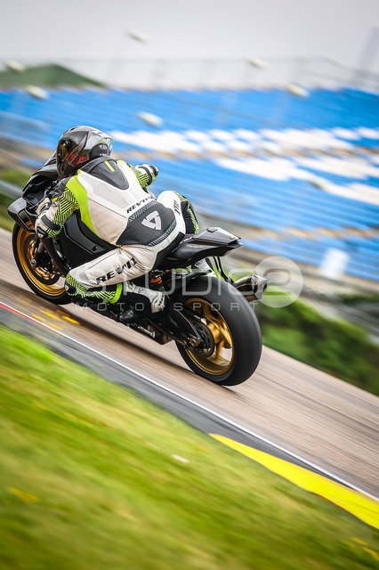 0137-240808_SR-011_137 | Deine Full-Service-Agentur für ✔️Videoproduktionen und ✔️Motorsportfotografie Jetzt Angebot anfragen!