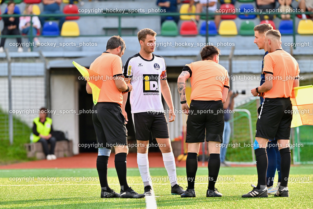 SV Spittal 1921 vs. ATUS Velden | #4 Thomas Walker SV Spittal, Roman Weger Referee, Almedin Medin Referee, Jasmin Muratovic Referee, #8 Fabian Kopeinig ATUS Velden, SV Spittal 1921 vs. ATUS Velden, SV Spittal 1921 vs. ATUS Velden am 05.06.2025 in Spittal an der Drau (Goldeck Stadion), Austria, (Photo by Bernd Stefan)