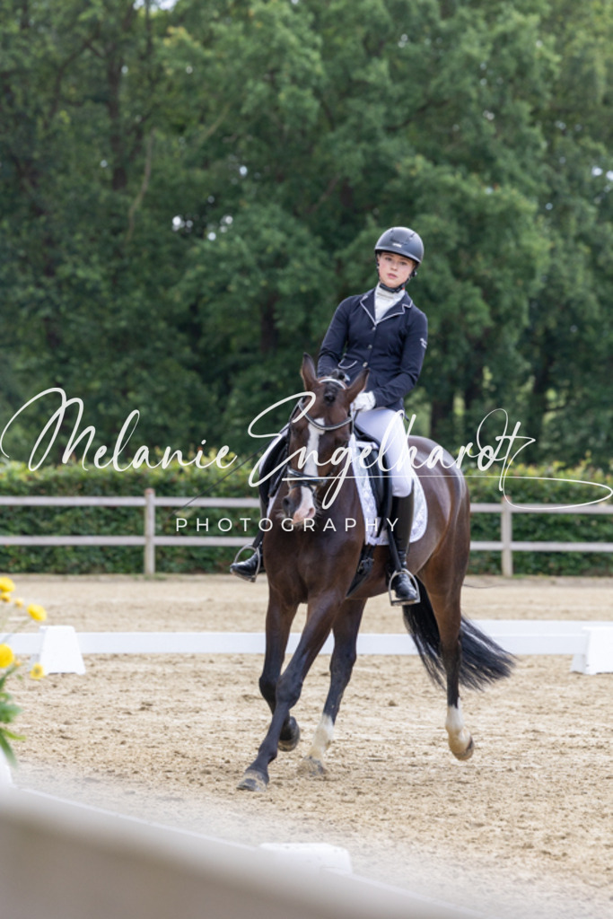 7I8A4429 | melanie-engelhardt-photography - Realisiert mit Pictrs.com