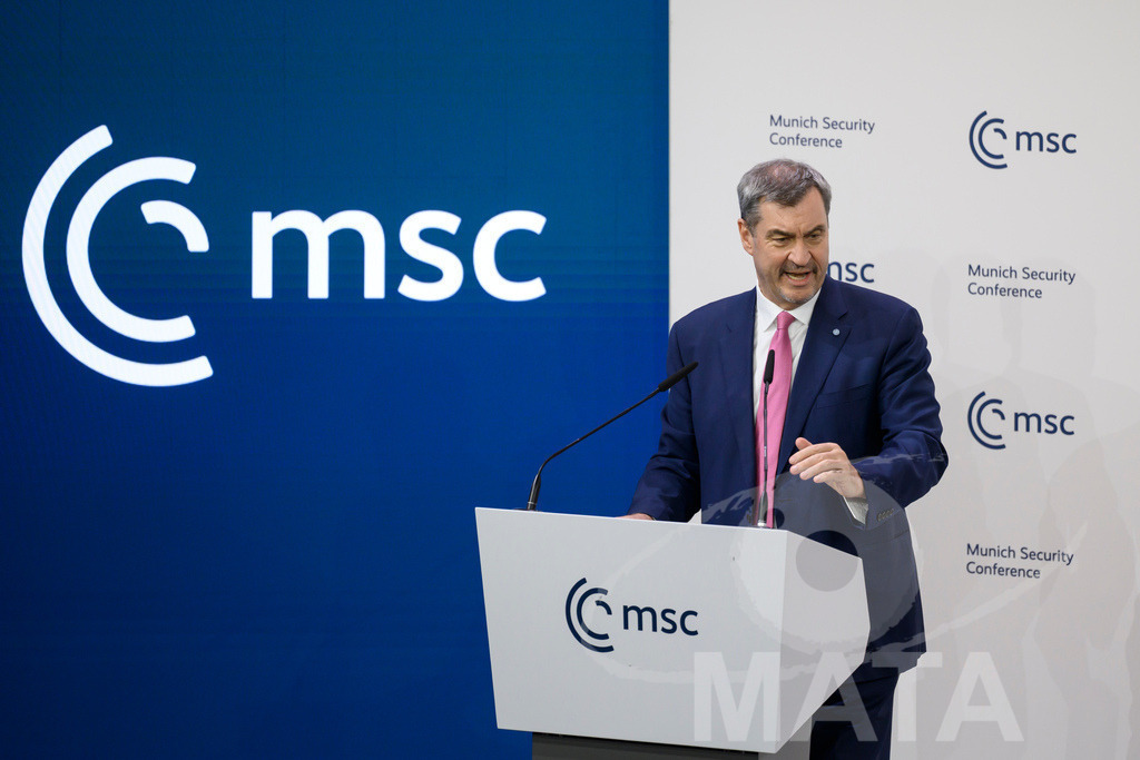 _DWI3431 | MATA IndoCon - Realisiert mit Pictrs.com