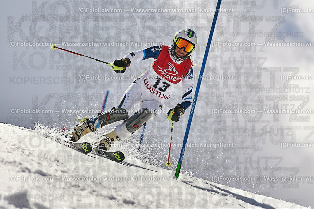 ALS0953_WCM-SL-II_Kat-C_Mattarelli Bruna Evelina Maria | (C)FotoLois.com, Alois Spandl, World Criterium Masters Ski Alpin 2023 Hochkar, Slalom, Kategorie C, Di 21. März 2023.