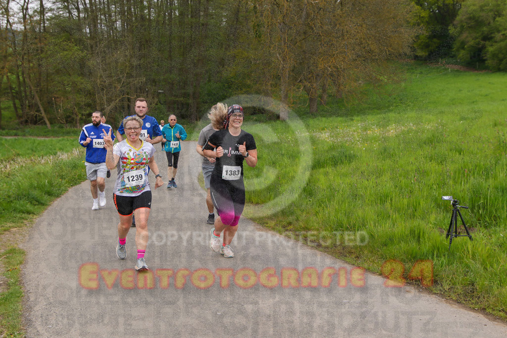 220501_1026_EV8_1044 | Sportfotografie im Rhein-Sieg Kreis, Köln, Bonn, NRW, Rheinland Pfalz, Hessen, etc. Unser Tätigkeitsfeld umfasst den Laufsport vom Volkslauf über den Marathon, Duathlon, Triathon bis zum Ultralauf wie Kölnpfad Ultra oder Schindertrail.