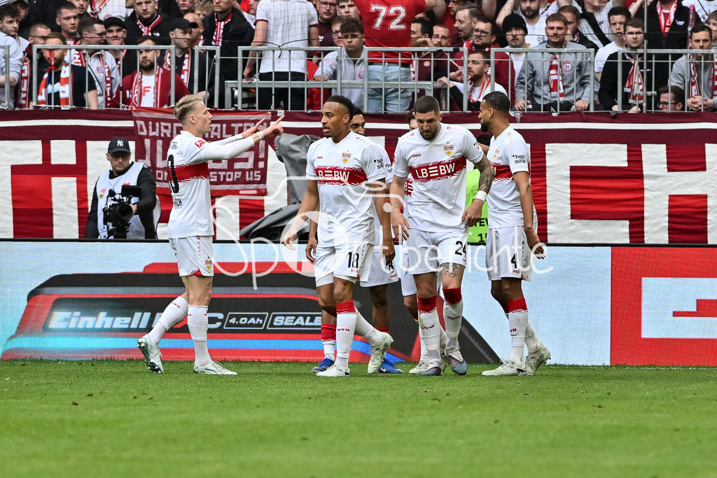 FC Bayern München - VfB Stuttgart | MUNICH, GERMANY - 19. APRIL: Stuttgart celebrating the goal to makes 0-1 - Chris FÜHRICH (VfB Stuttgart 10) - Tor / Torschuetze / Freude / Happy during the Bundesliga Match between FC Bayern Munich vs. VfB Stuttgart at Matchday 30 at Allianz Arena / DFL REGULATIONS PROHIBIT ANY USE OF PHOTOGRAPHS AS IMAGE SEQUENCES AND/OR QUASI-VIDEO