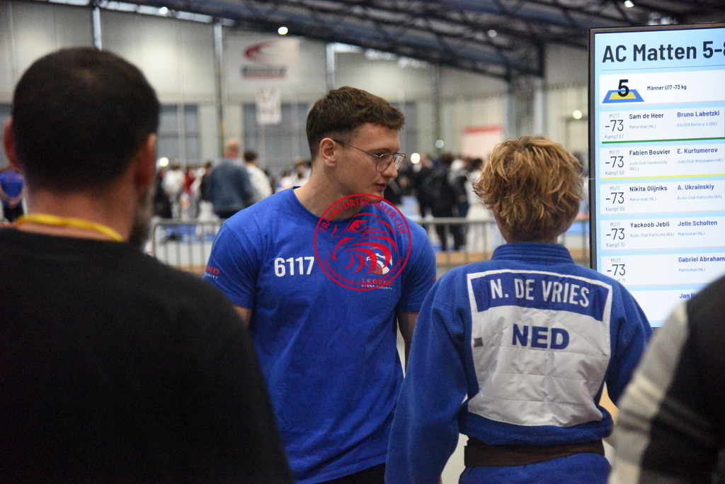 PJL_6913 | Fotos vom Adler Cup - Pictures from Adler Cup

Hier findet Ihr alle Eindrücke und großen Momente der Adler Cup Wochenenden. Here you will find all impressions and great moments of the Adler Cup weekends. - Realisiert mit Pictrs.com